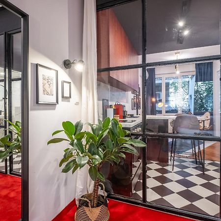 Central Art-Inspired Flat With Private Garage Sofía Exterior foto
